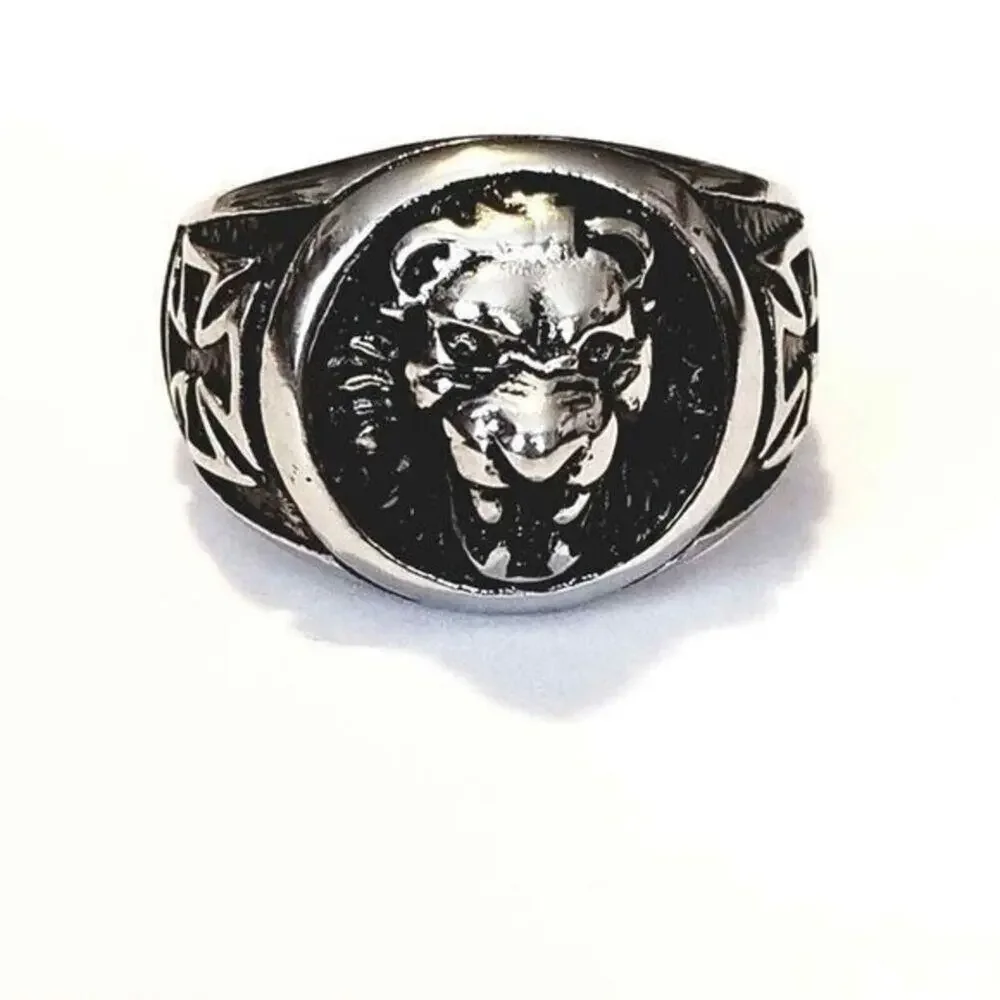 New stainless steel Loin‎ ring size 11
